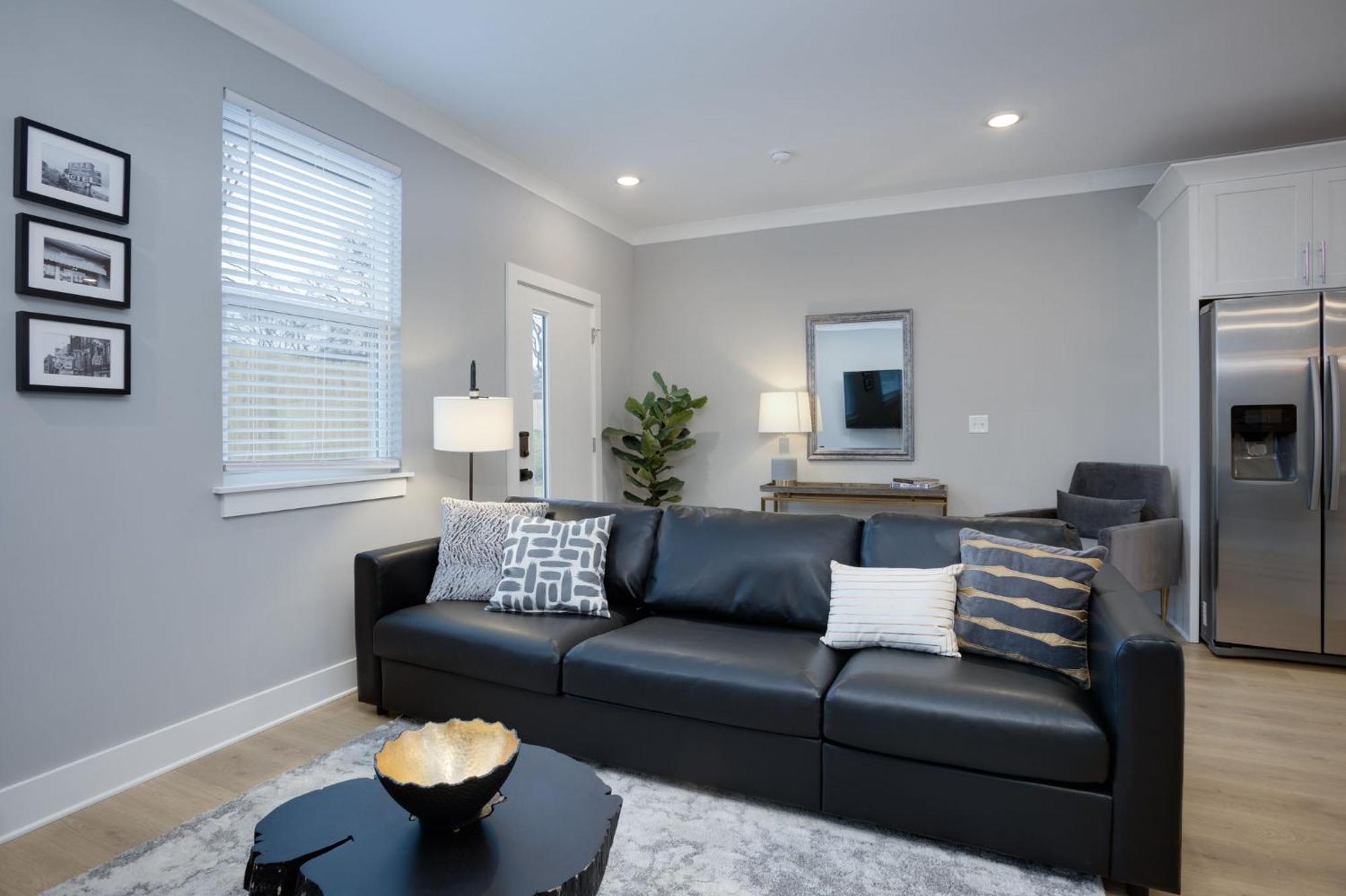 Modern Townhome, 10Min To Downtown! 8Min To Grand Ole Opry! Sleeps 8! Nashville Eksteriør bilde